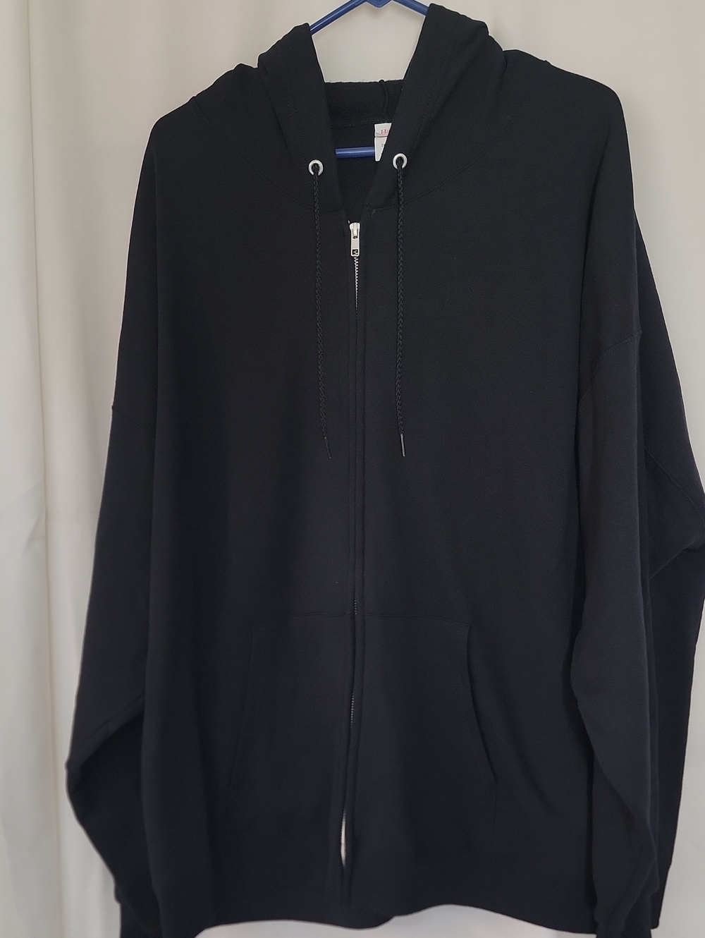Hanes Black Full-Zip Hooded Sweatshirt